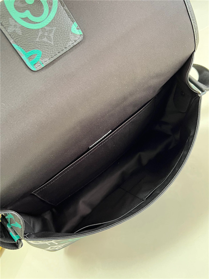 Louis Vuitton 루이비통 아치 메신저 MM M21394