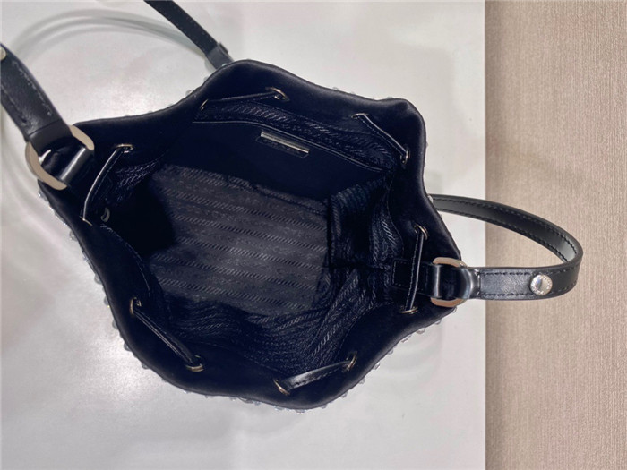 Prada 프라다 크리스털 장식 새틴 스몰 버킷백 1BE067