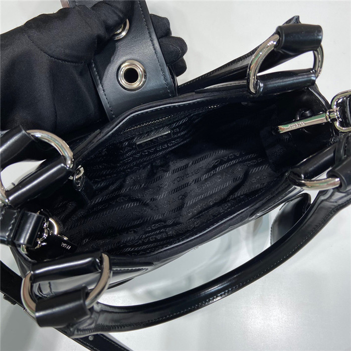 Prada 프라다 문 리나일론 가죽 숄더백 1BA381