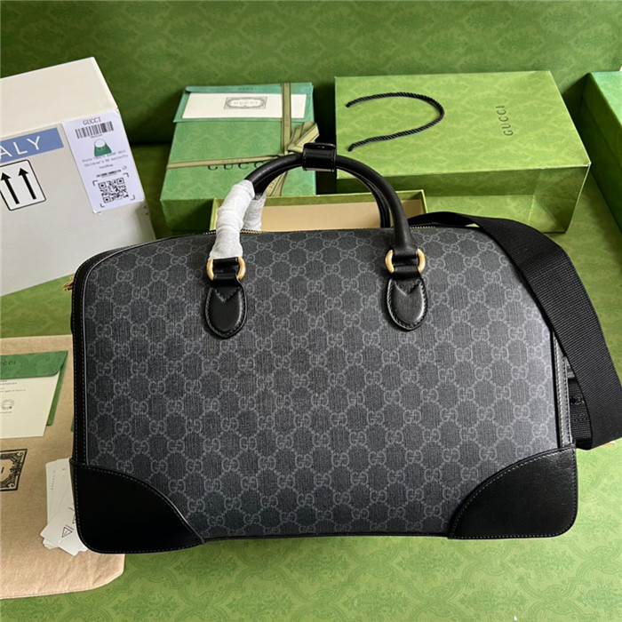 Gucci 구찌 수프림 인터로킹 G 더플백 696014