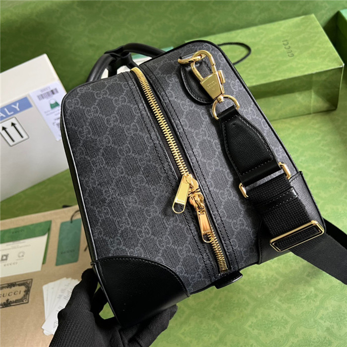 Gucci 구찌 수프림 인터로킹 G 더플백 696014