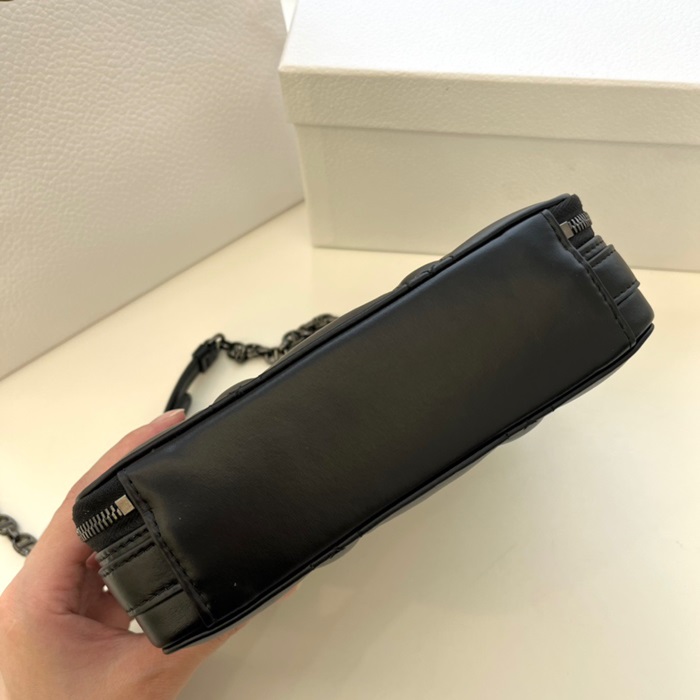  Dior 디올 카로 박스 체인백