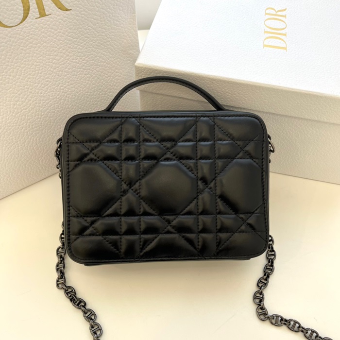  Dior 디올 카로 박스 체인백