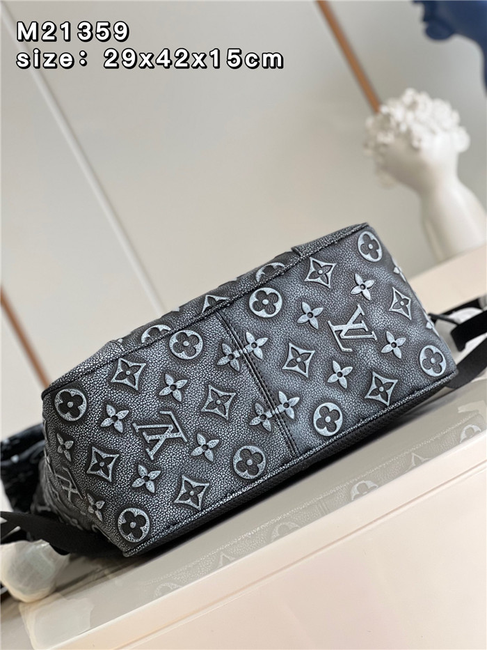  Louis Vuitton  루이비통 롤 탑 블렌디드 페브릭 백팩 M21359