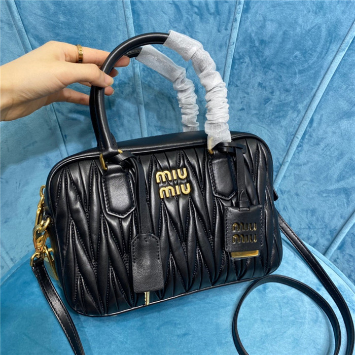 MIUMIU 미우미우 토트백 5BB124