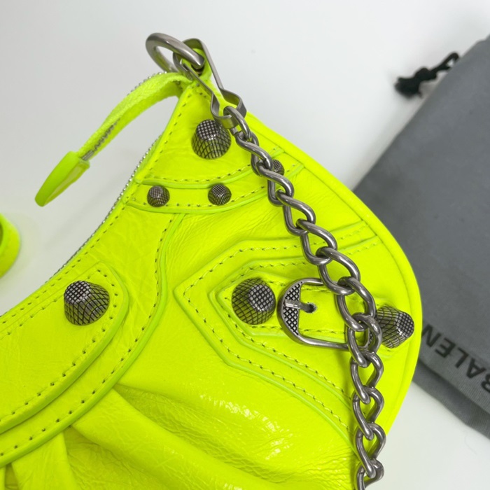 BALENCIAGA  발렌시아가 숄더백