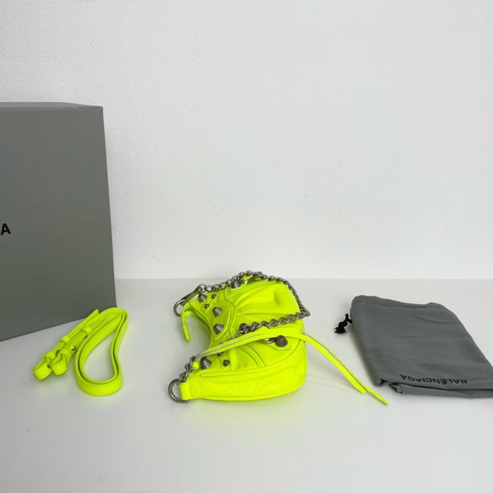 BALENCIAGA  발렌시아가 숄더백