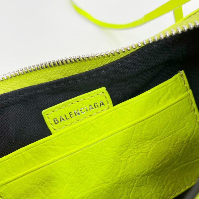 BALENCIAGA  발렌시아가 숄더백