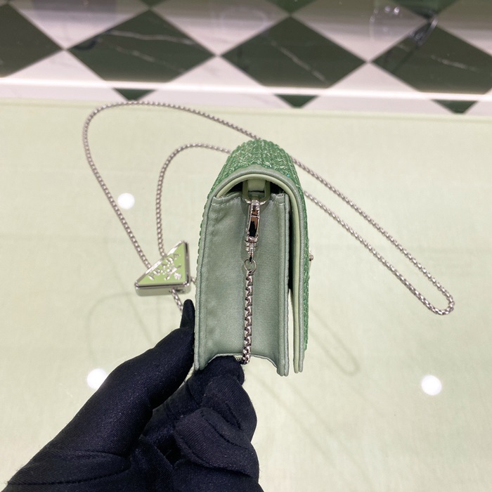 Prada 프라다 미니 숄더백 pr133x