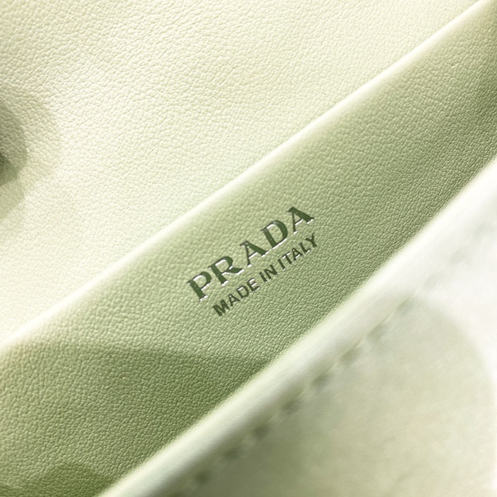 Prada 프라다 미니 숄더백 pr133x