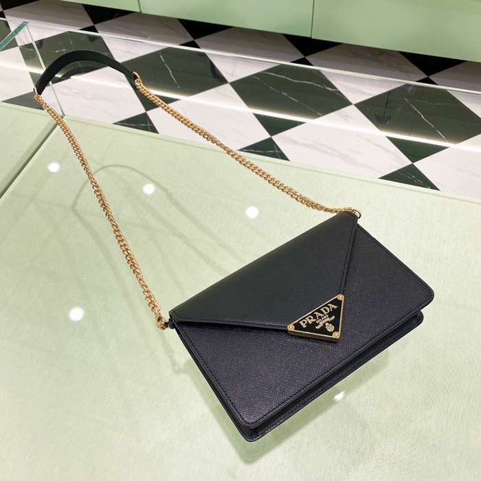  Prada  프라다 여성  숄더백 pr209x