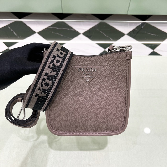 Prada  프라다 여성 숄더백 pr215x