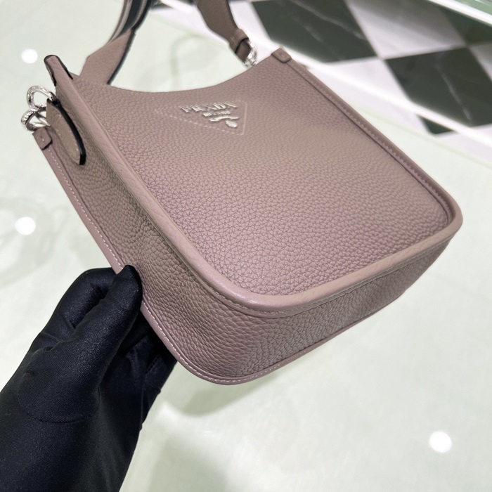 Prada  프라다 여성 숄더백 pr215x