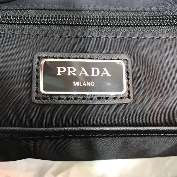 Prada 프라다 남성 블랙 백팩 pr240x