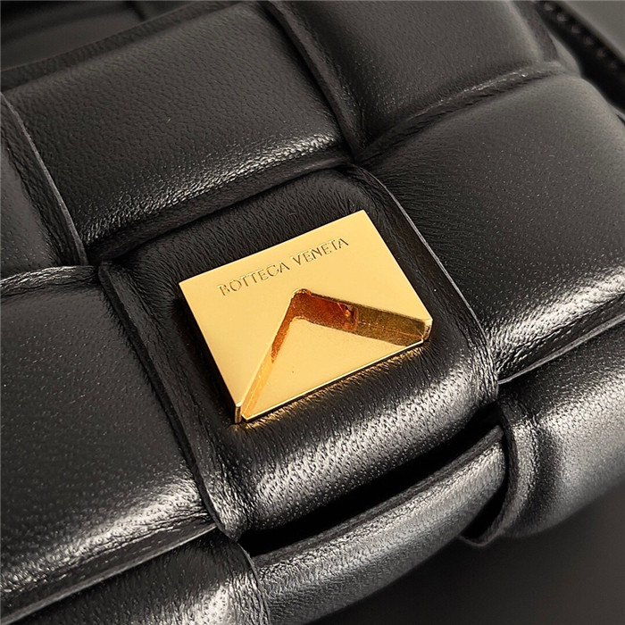  Bottega Veneta  보테가 베네타 미니 카세트백 B0106