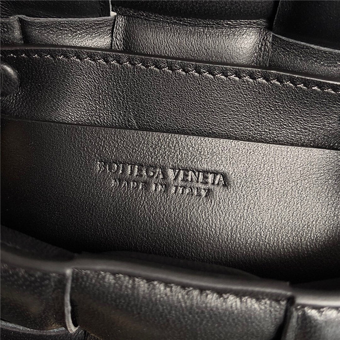  Bottega Veneta  보테가 베네타 미니 카세트백 B0106