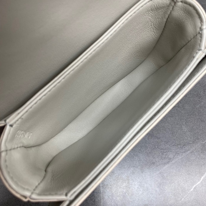  CELINE 셀린느 카프스킨 탑핸들 클래식 백 탄