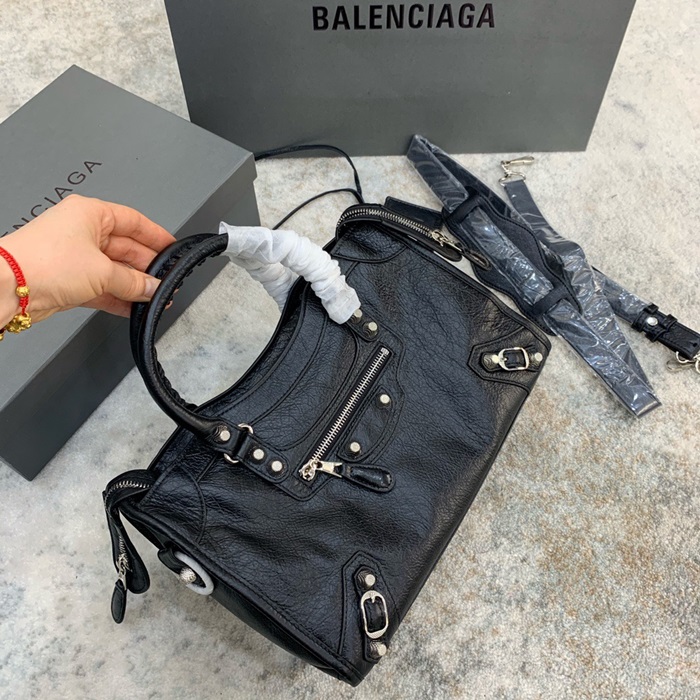  BALENCIAGA 발렌시아가 여성 시티백 ba91x