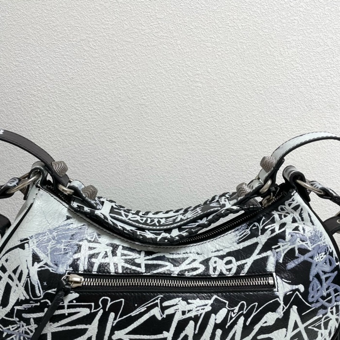 BALENCIAGA  발렌시아가 여성 블랙 숄더백 ba94x