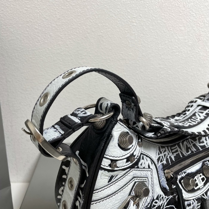 BALENCIAGA  발렌시아가 여성 블랙 숄더백 ba94x