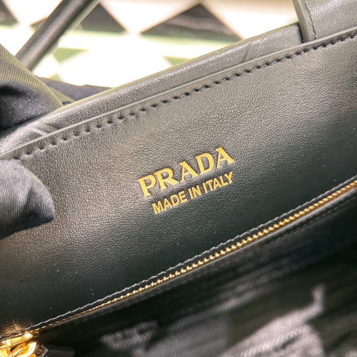 Prada   프라다  숄더백  pr265x