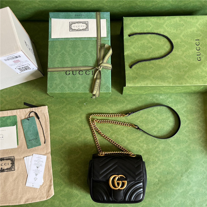  GUCCi 구찌 GG 마몬트 마틀라쎄 미니 숄더백 73968