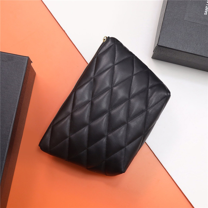Saint Laurent  생로랑 퀼팅 SADE 미디엄 파우치 696779