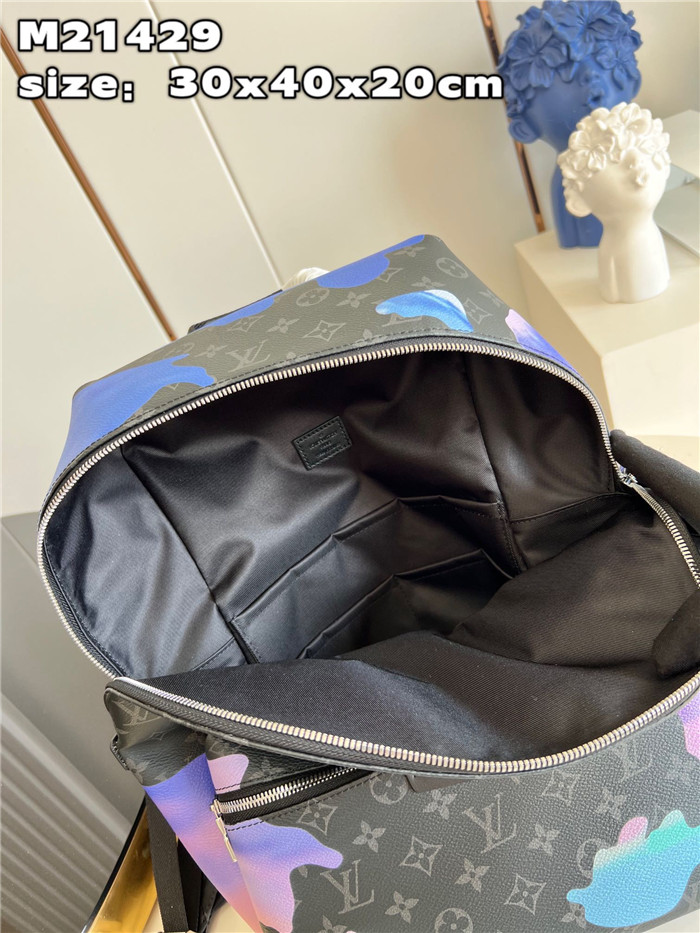 LOUIS VUITTON  루이비통 디스커버리 백팩 느와 M21429