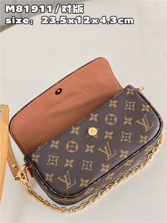 LOUIS VUITTON  루이비통 월릿 온 체인 아이비 M81911