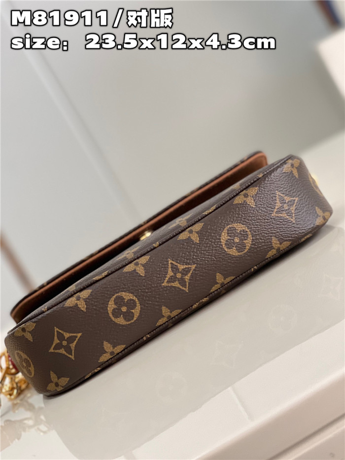 LOUIS VUITTON  루이비통 월릿 온 체인 아이비 M81911