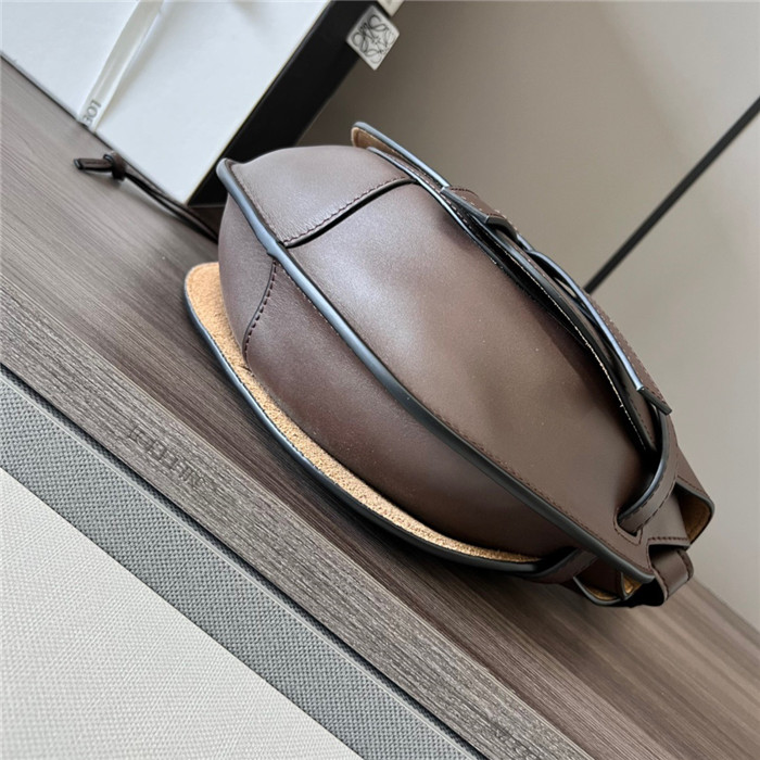 Loewe    로에베 스몰 게이트백 L63010