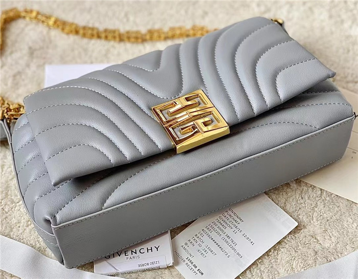 Givenchy  지방시 4G 소프트 숄더백 G50170