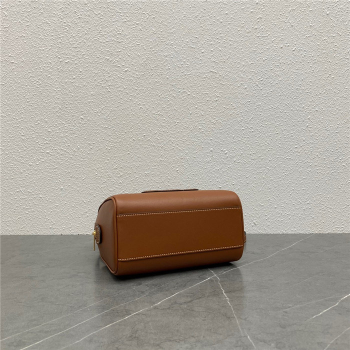  CELINE 셀린느 보스턴 스몰 C197582