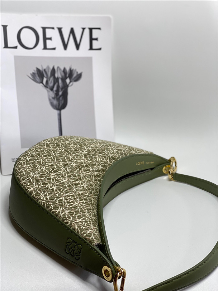 Loewe 로에베 루나백 L7080