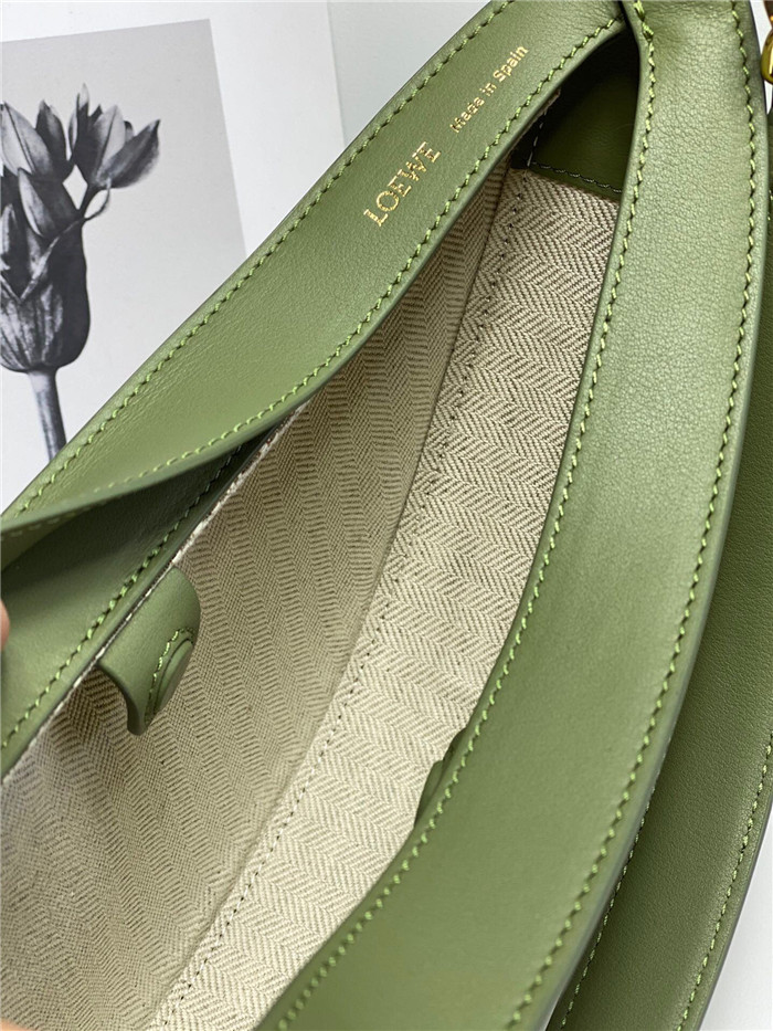 Loewe 로에베 루나백 L7080