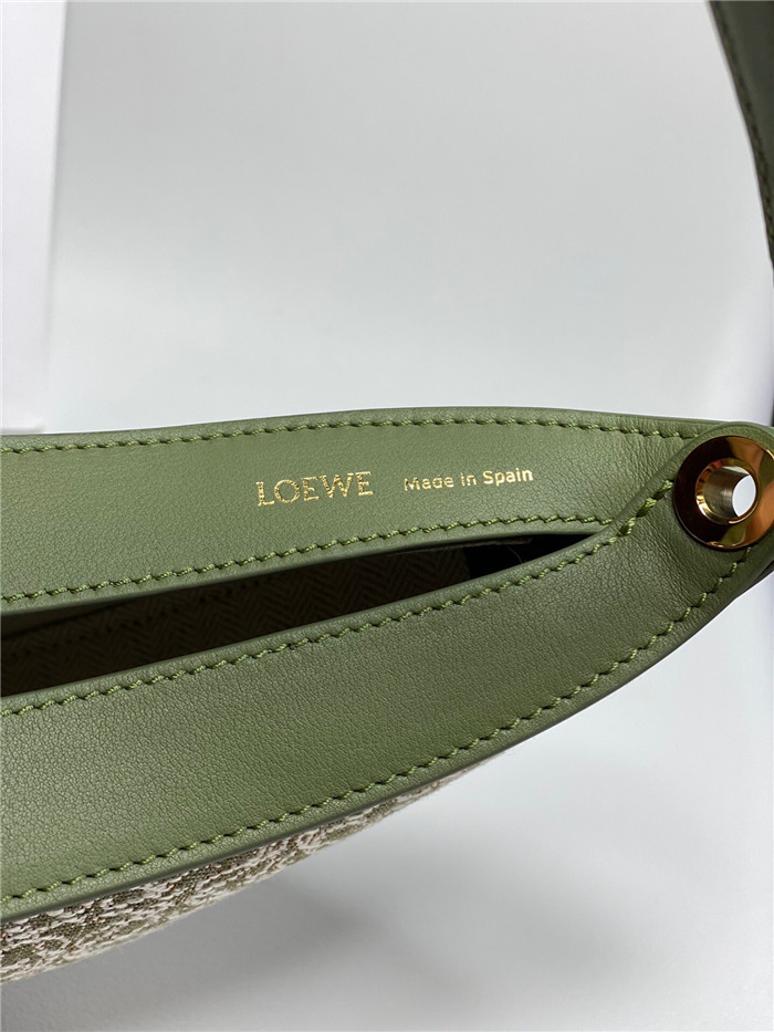 Loewe 로에베 루나백 L7080