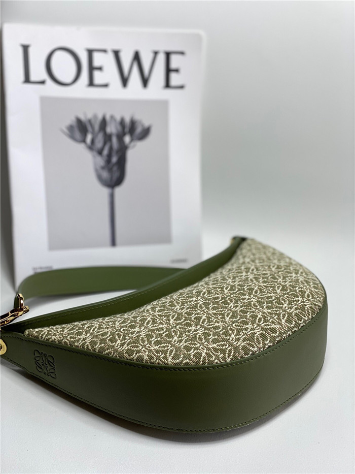 Loewe 로에베 루나백 L7080