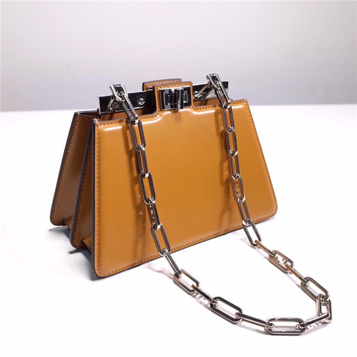 Fendi  펜디 피카푸 체인백 F8339