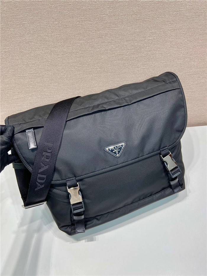 Prada  프라다 리나일론 메신저백 2VD052