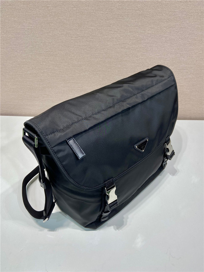 Prada  프라다 리나일론 메신저백 2VD052