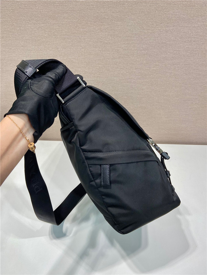 Prada  프라다 리나일론 메신저백 2VD052
