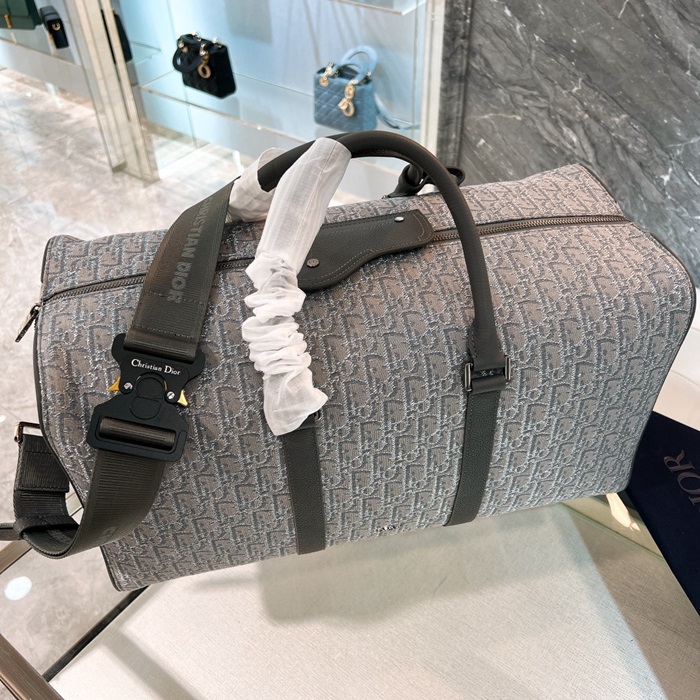 Dior  디올 남성 Lingot 그레이 키폴
