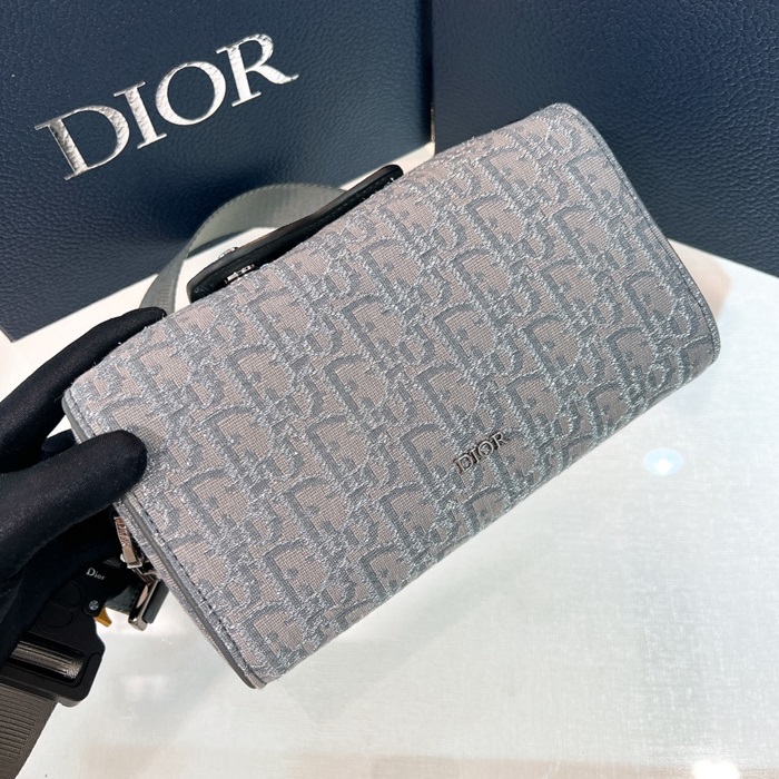 Dior  디올 남성 그레이 숄더백