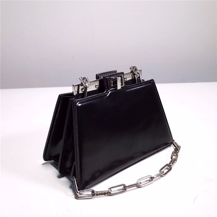 Fendi 펜디 피카푸 체인백 F8339