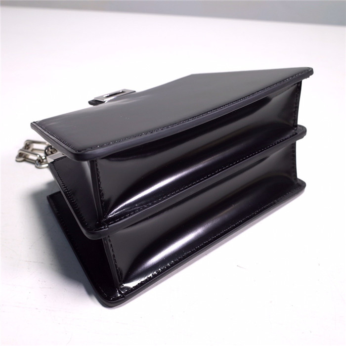 Fendi 펜디 피카푸 체인백 F8339