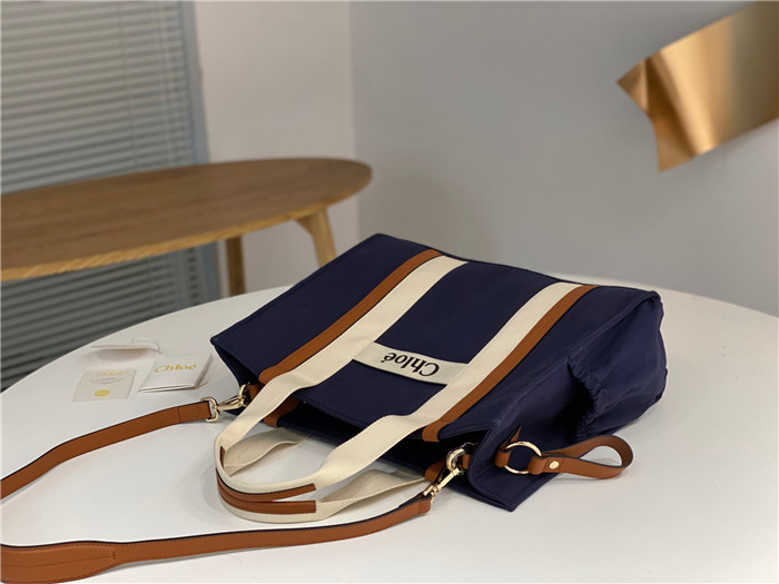 CHLOE 끌로에 우디 토트백 C90381