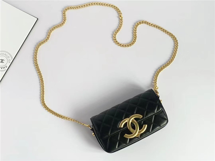 Chanel  샤넬 CC로고 체인 플랩 폰 홀더백 17CM AP3207