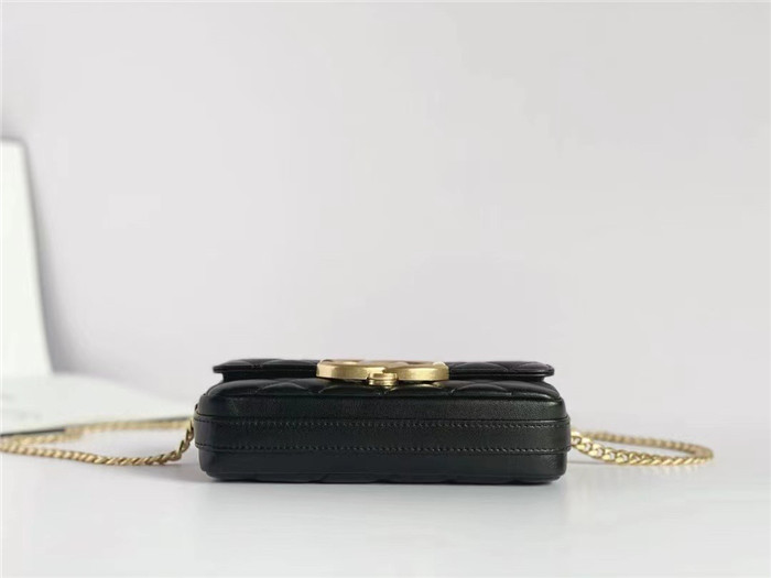 Chanel  샤넬 CC로고 체인 플랩 폰 홀더백 17CM AP3207