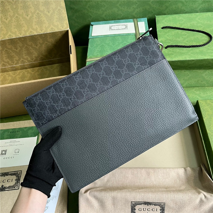 GUCCi 구찌 컷아웃 인터로킹 G 파우치 723320