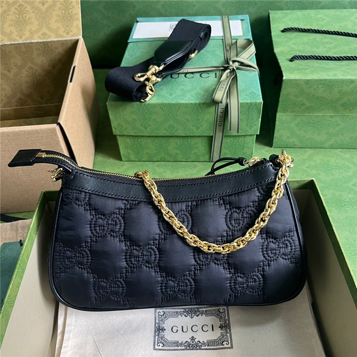 GUCCi  구찌 GG 마틀라세 나일론 핸드백 735049